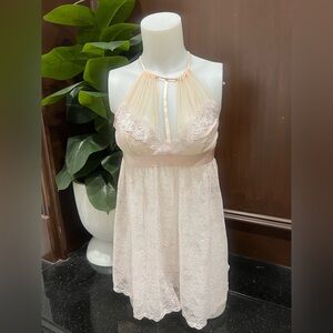 Cinema Seductive light pink sheer lace babydoll nighty vintage